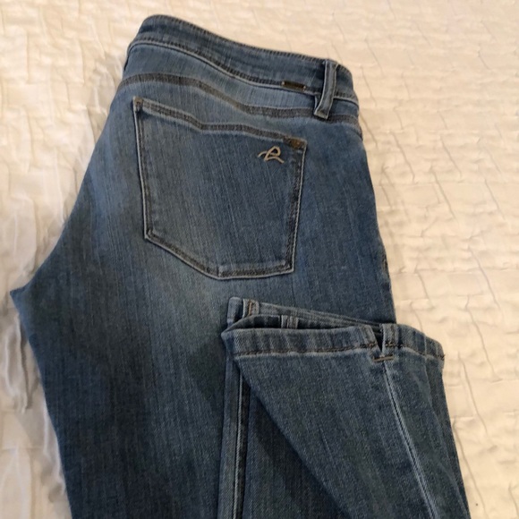 DL 1961, Angel Mid Rise Skinny Ankle, Like New 🤩 - Picture 3 of 4